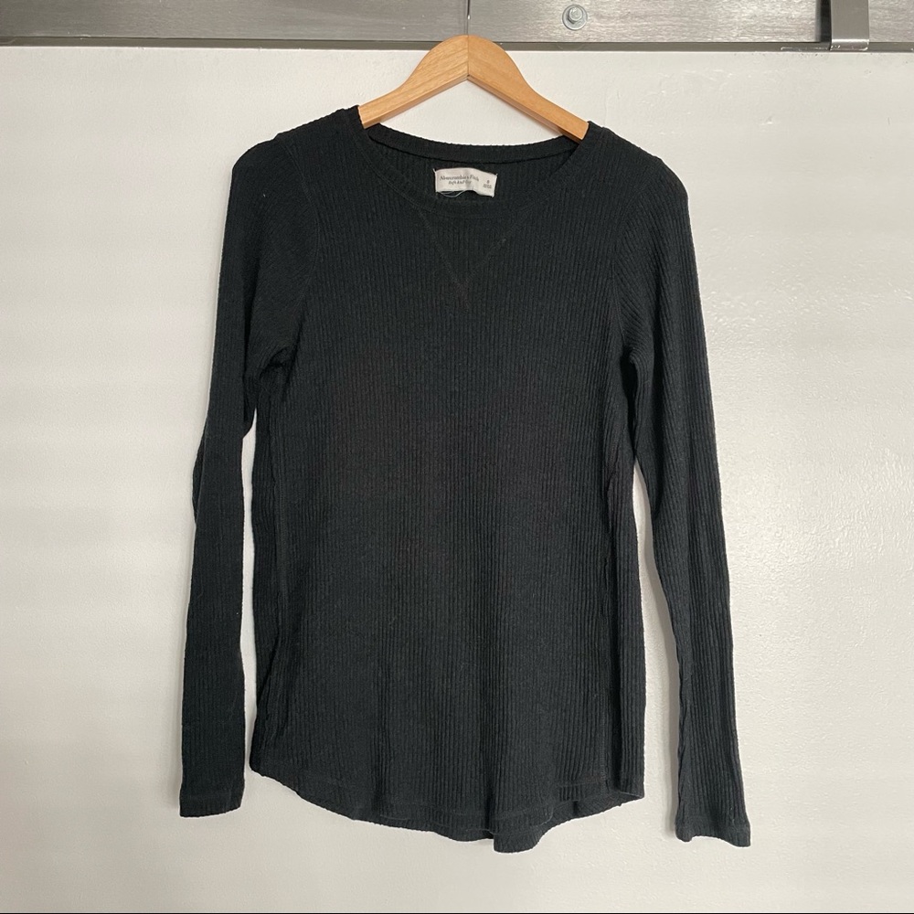 Abercrombie and Fitch soft af thermal top, black, small
